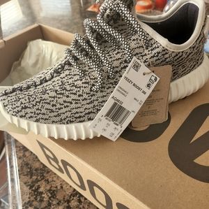 Yeezy Boost 350 Turtledove Size 6
